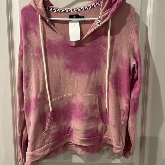 🍀 VOLCOM NWT LIVED IN LOUNGE PONCHO FADED MAUVE SIZE SMALL - Picture 4 of 7
